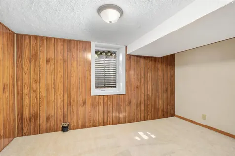 320 113th Avenue NE Blaine MN 55434