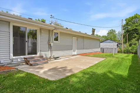 320 113th Avenue NE Blaine MN 55434