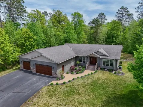 1704 Forest Hills Avenue Grand Rapids MN 55744