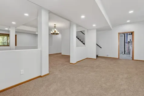 1704 Forest Hills Avenue Grand Rapids MN 55744