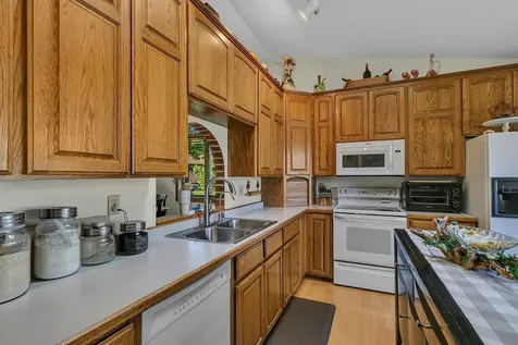 404 7th Street NE Melrose MN 56352
