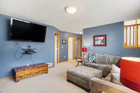 15636 Chasewood Court Rosemount MN 55068