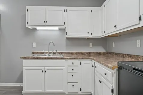 1008 Lowry Avenue N Minneapolis MN 55411