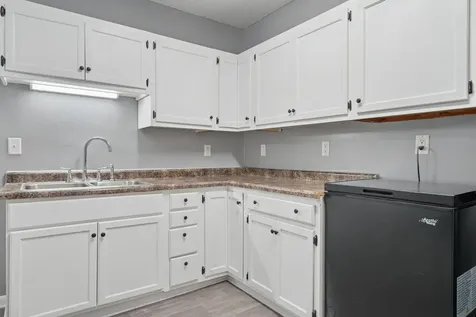 1008 Lowry Avenue N Minneapolis MN 55411