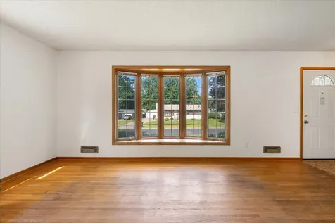 5917 5th Street NE Fridley MN 55432
