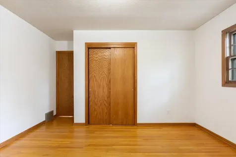 5917 5th Street NE Fridley MN 55432
