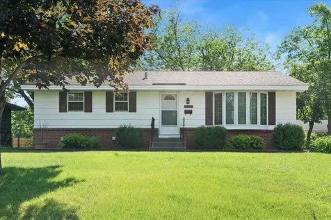 5917 5th Street NE Fridley MN 55432