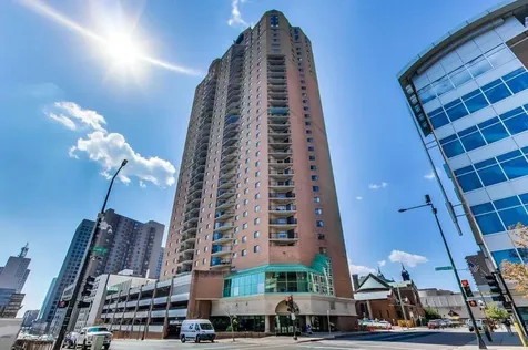 78 10th Street E Saint Paul MN 55101