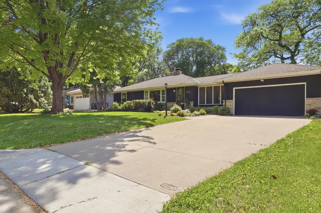 6340 Tingdale Avenue Edina MN 55439