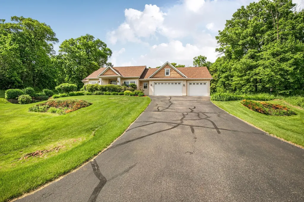 5638 Garden Hills Lane Saint Cloud MN 56301