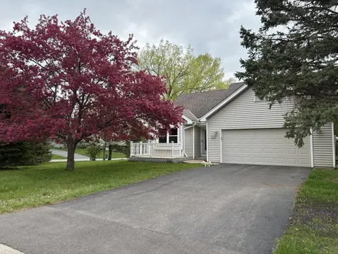 3996 Woodview Drive Vadnais Heights MN 55127