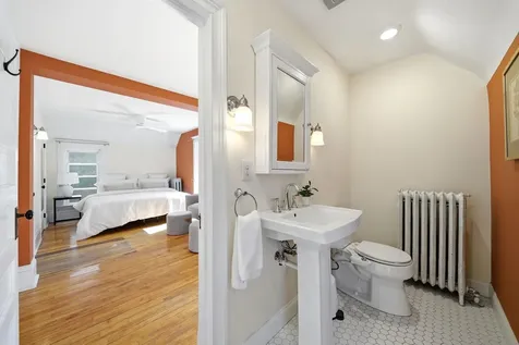 2537 Bryant Avenue S Minneapolis MN 55405
