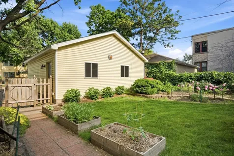 2537 Bryant Avenue S Minneapolis MN 55405