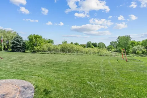 17662 Hayes Avenue Lakeville MN 55044