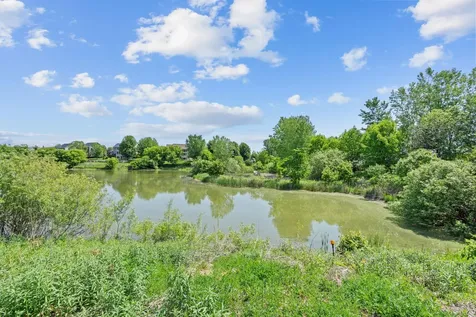 17662 Hayes Avenue Lakeville MN 55044
