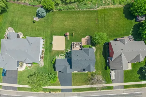 17662 Hayes Avenue Lakeville MN 55044
