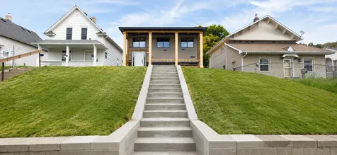 1319 Minnehaha Avenue E Saint Paul MN 55106