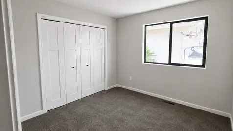 1319 Minnehaha Avenue E Saint Paul MN 55106