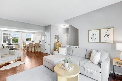9590 Jefferson Drive Chanhassen MN 55317