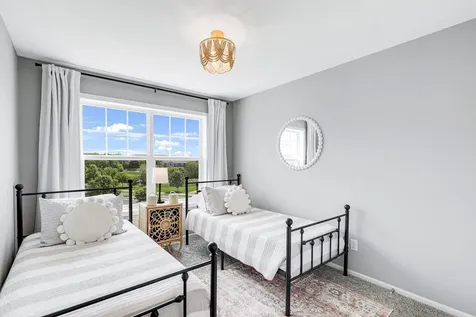 9590 Jefferson Drive Chanhassen MN 55317