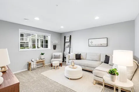9590 Jefferson Drive Chanhassen MN 55317