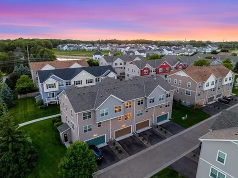 9590 Jefferson Drive Chanhassen MN 55317