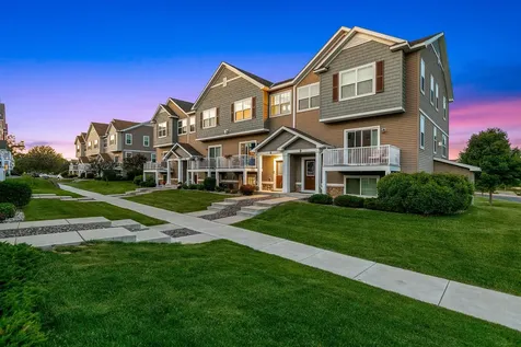 9590 Jefferson Drive Chanhassen MN 55317