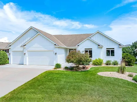 1874 Tierney Drive Hastings MN 55033
