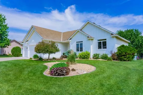 1874 Tierney Drive Hastings MN 55033