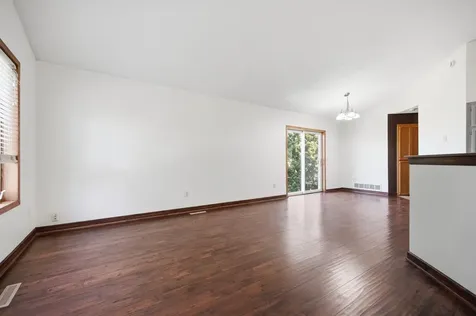 14195 Vale Street NW Andover MN 55304