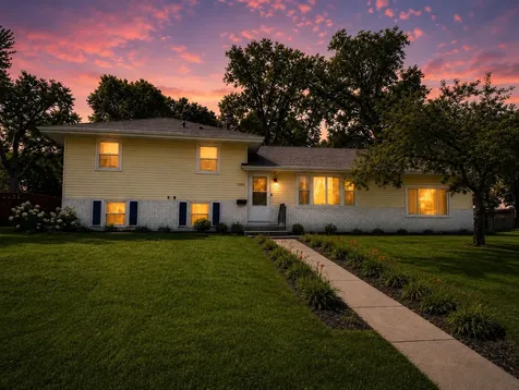 7700 Sierra Parkway Brooklyn Park MN 55444