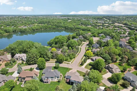 10175 Powers Lake Trail Woodbury MN 55129