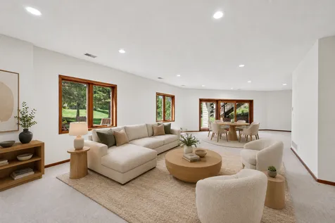 10175 Powers Lake Trail Woodbury MN 55129