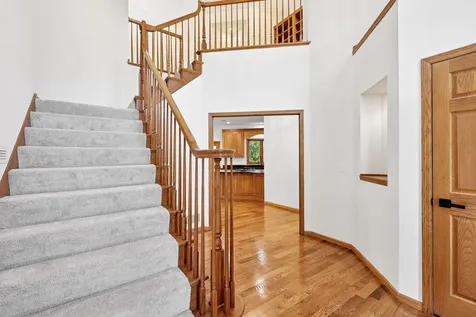 10175 Powers Lake Trail Woodbury MN 55129