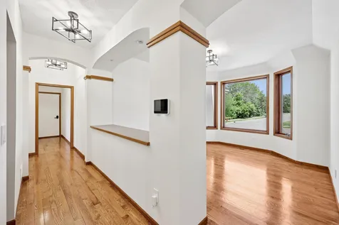 10175 Powers Lake Trail Woodbury MN 55129