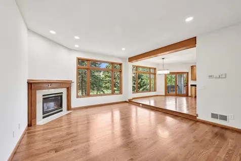 10175 Powers Lake Trail Woodbury MN 55129