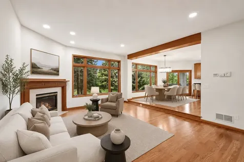 10175 Powers Lake Trail Woodbury MN 55129