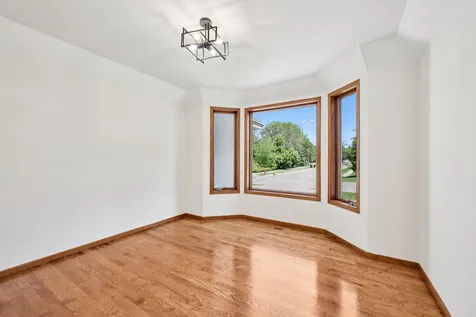 10175 Powers Lake Trail Woodbury MN 55129
