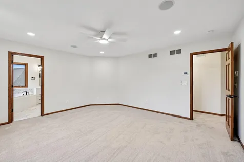 10175 Powers Lake Trail Woodbury MN 55129