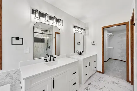 10175 Powers Lake Trail Woodbury MN 55129