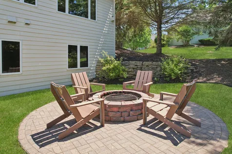 10175 Powers Lake Trail Woodbury MN 55129