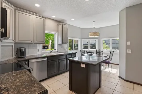 7508 W 77th Street Chaska MN 55318
