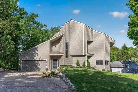 7508 W 77th Street Chaska MN 55318
