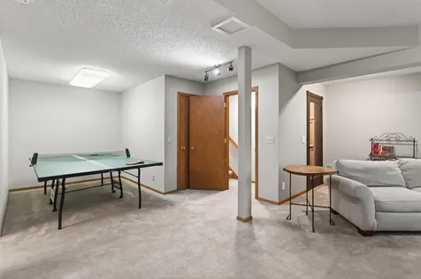 7508 W 77th Street Chaska MN 55318