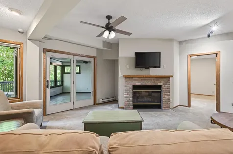 7508 W 77th Street Chaska MN 55318