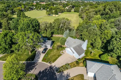 2508 Kennelly Place Burnsville MN 55337