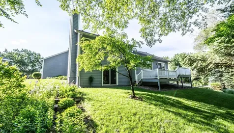 2508 Kennelly Place Burnsville MN 55337