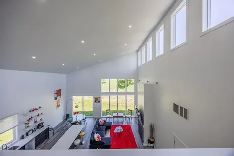 1021 Gardner Street E Wayzata MN 55391