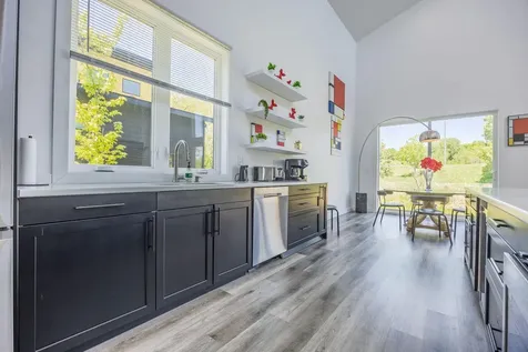 1021 Gardner Street E Wayzata MN 55391