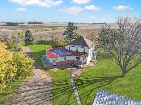 17238 County Highway 46 Vesta MN 56292